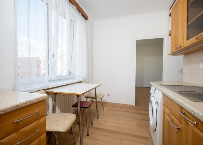 Pronájem bytu 2+1, 56m2, Praha - Vršovice