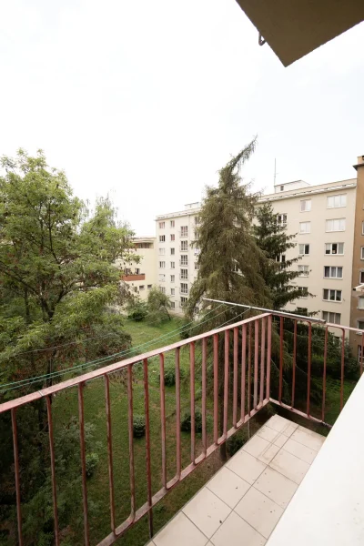Prodej bytu 2+1 55 m², Praha - Vršovice