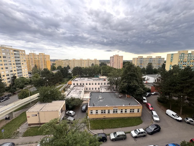 Pronájem bytu 2+kk, 42 m2, panel, částečně zařízený, Praha 4 - Chodov