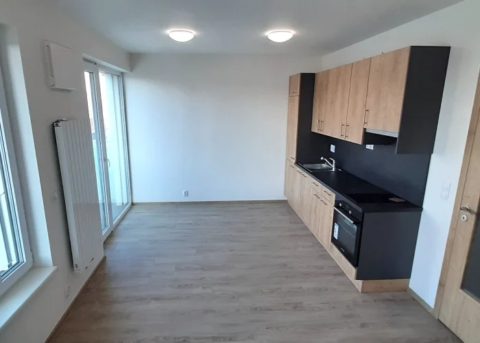 Pronájem moderního bytu 1+kk, 33 m2 + balkon,  Praha 7 - Holešovice