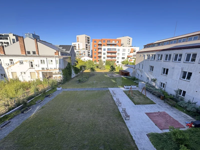 Pronájem bytu 1+kk/B, 33 m2, zařízený/nezařízený, Praha 7 - Holešovice