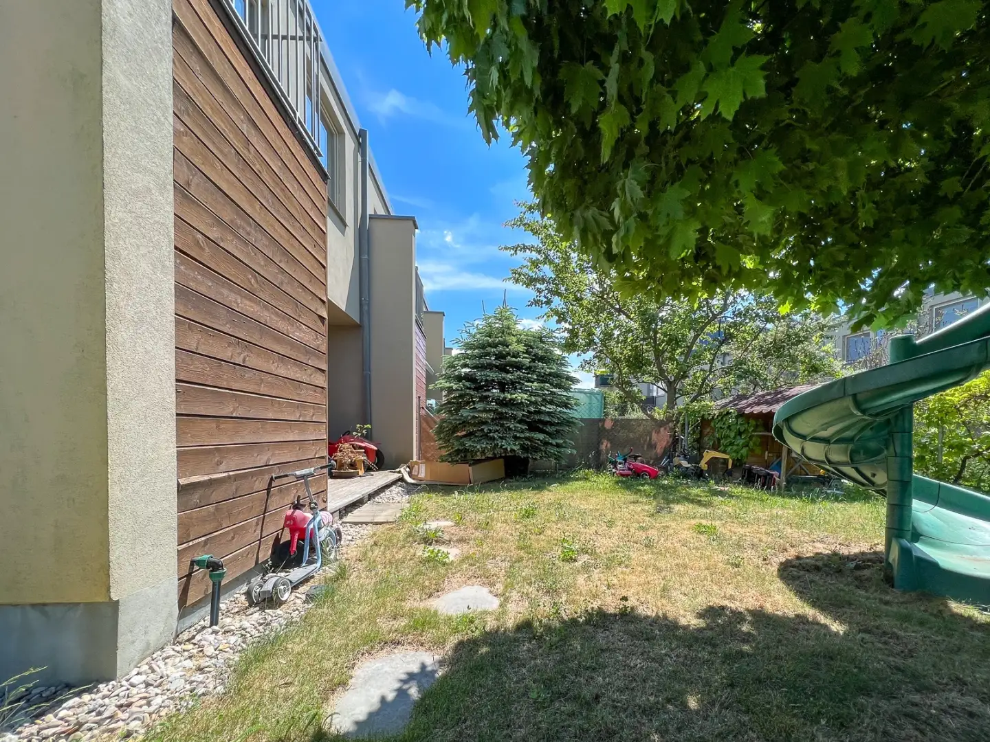 Pronájem rodinného domu, 120 m2, ulice Červená Skála, Husinec - Řež