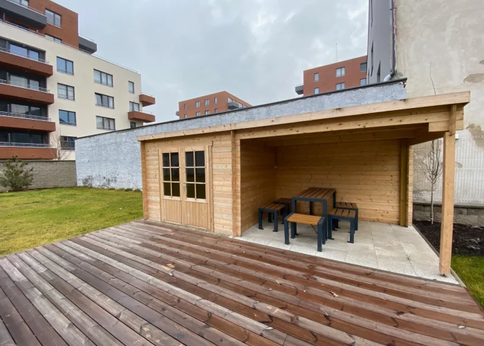 Pronájem bytu 1+kk, 33m2 s balkonem Praha Holešovice