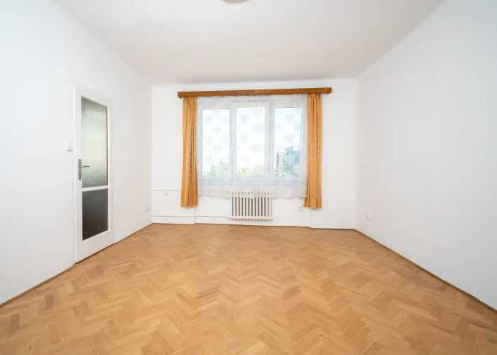 Pronájem bytu 2+1, 56m2, Praha - Vršovice