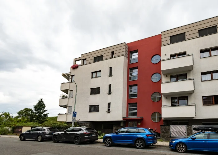 Pronájem bytu 1+kk, 34 m² - Praha - Smíchov