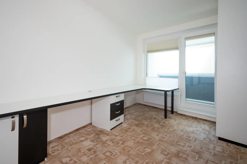 Pronájem bytu 4+kk s terasou, ulice Zakšínská 609/13, Praha - Střížkov