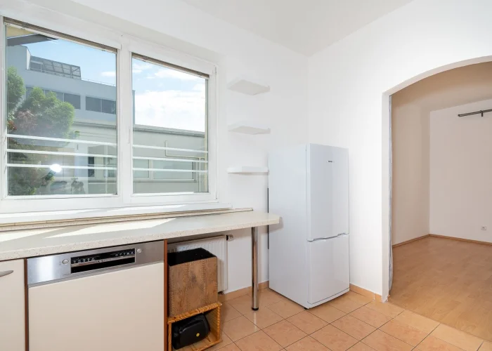 Pronájem bytu 2+1, 57 m², ulice Pod Stárkou, Praha - Michle