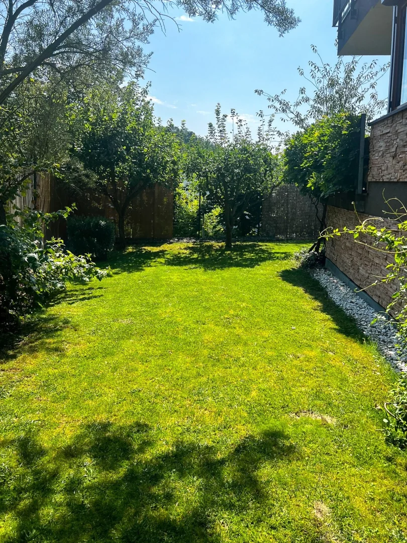 Pronájem bytu 3+kk, 93 m², Praha Smíchov