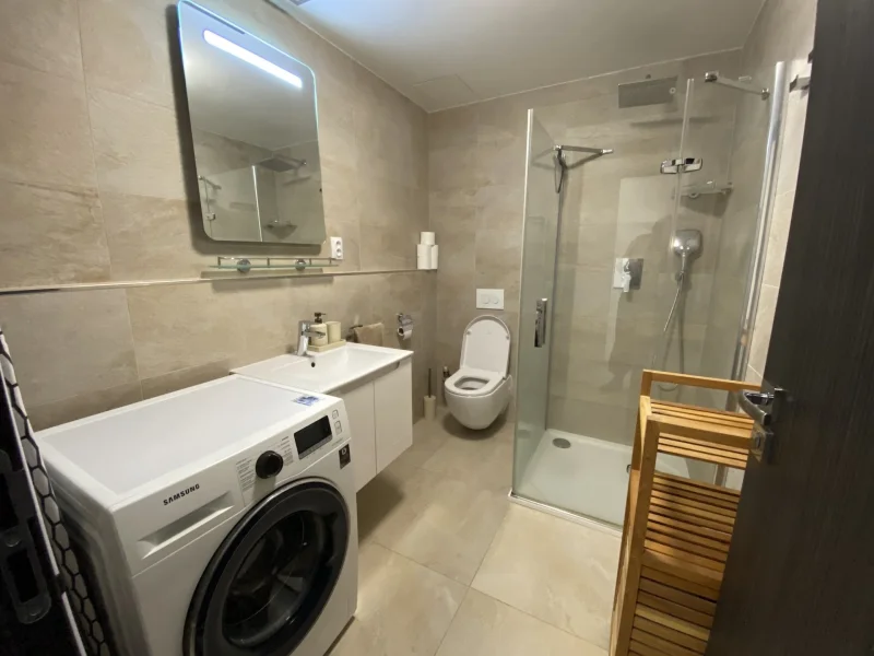 Pronájem bytu 1+kk/B, 33 m2, zařízený/nezařízený, Praha 7 - Holešovice