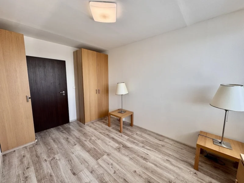 Pronájem bytu 2+kk, 42 m2, panel, částečně zařízený, Praha 4 - Chodov