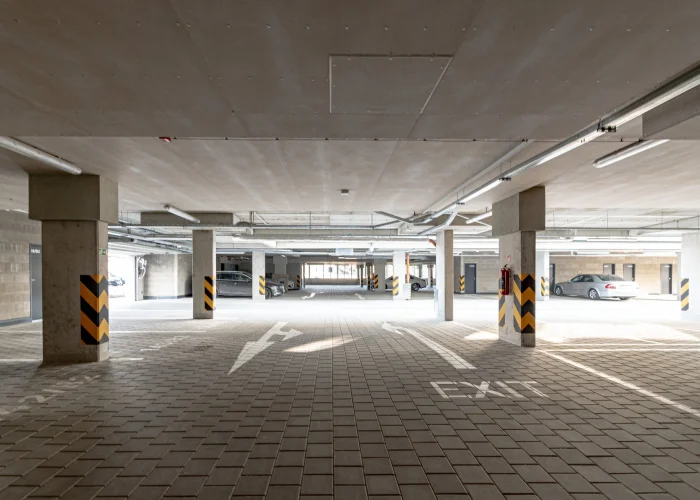 Pronájem garážového stání 13 m², Praha - Prosek