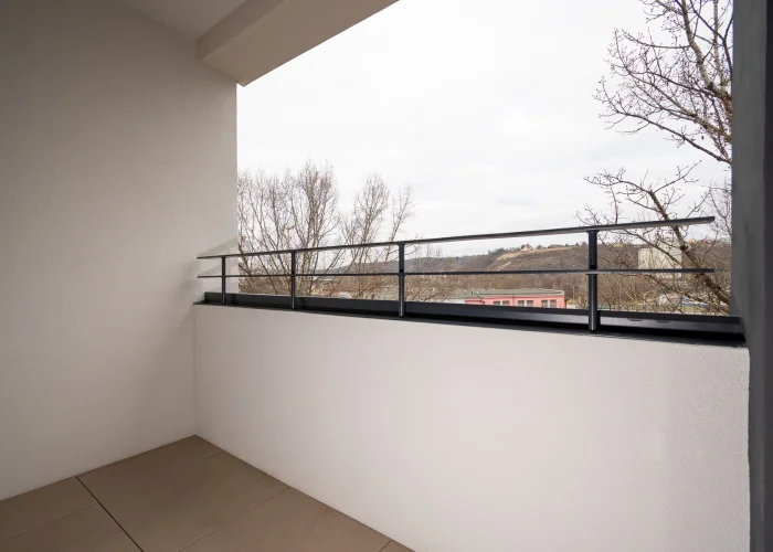Pronájem bytu 2+kk, 48 m², nezařízený,  Praha - Holešovice