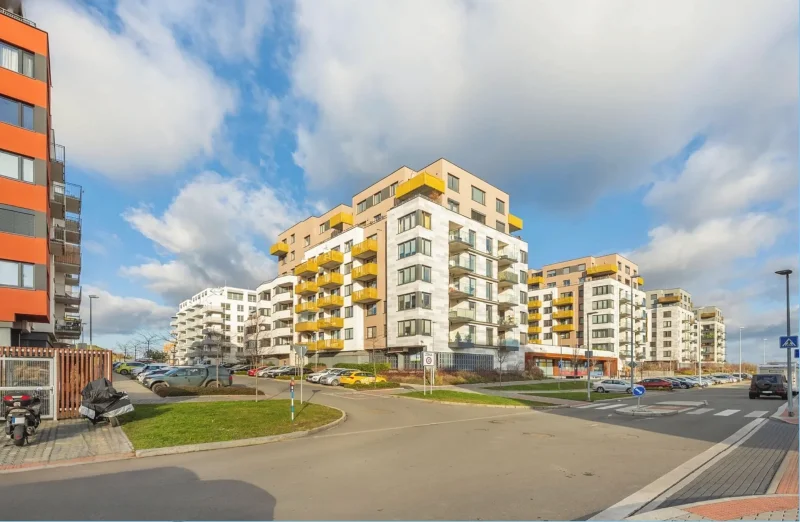 Prodej bytu 2+kk o výměře 54m² - Praha - Dolní Měcholupy