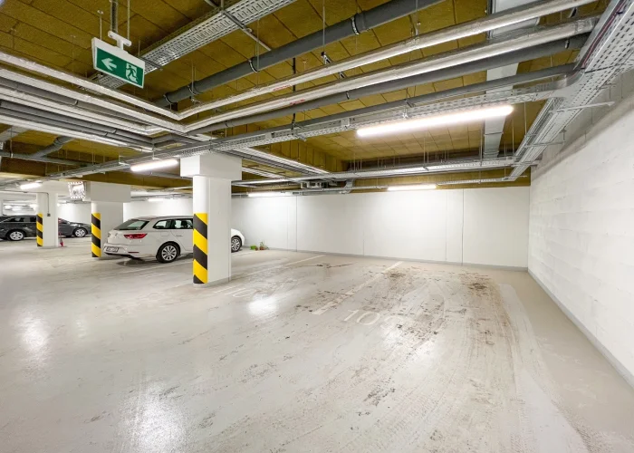 Pronájem garáže, ulice Smržových 1035/12, Praha - Vysočany