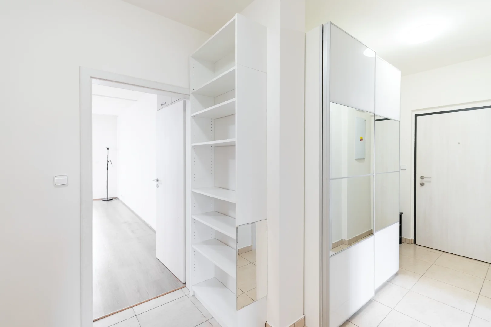 Pronájem bytU 3+kk, 81 m² - Praha - Černý Most
