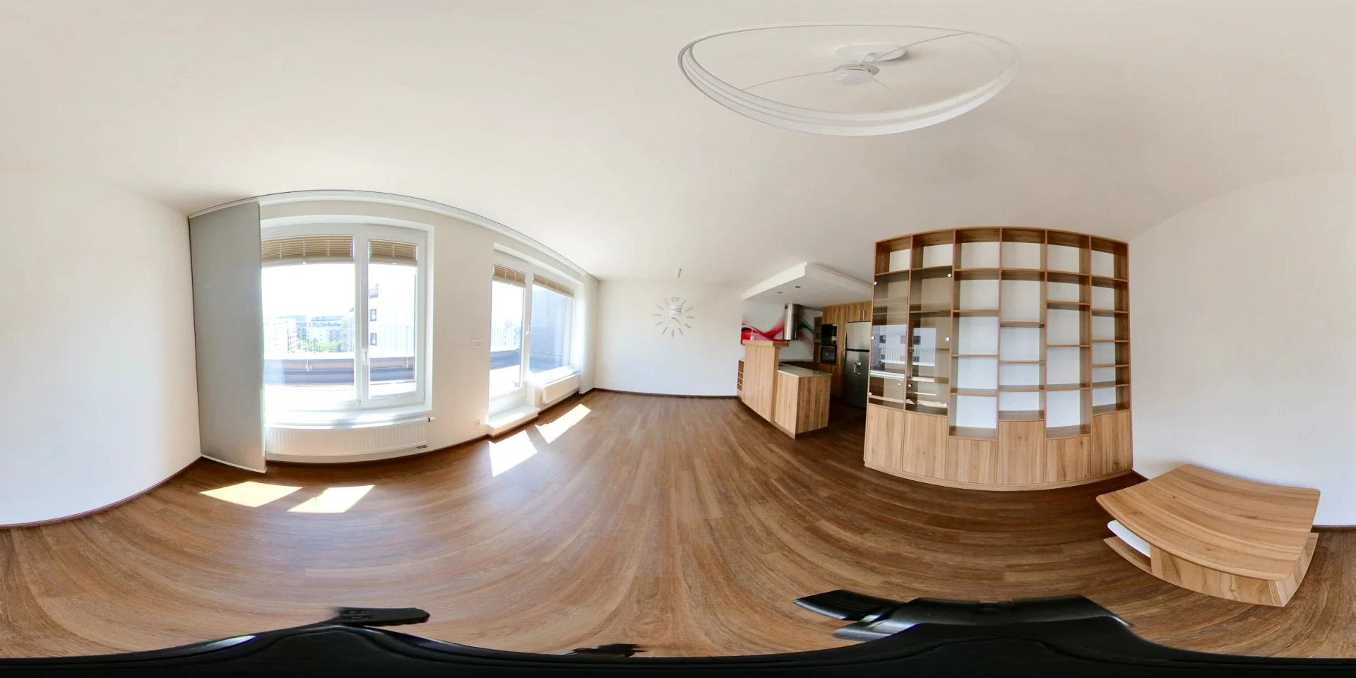 Pronájem bytu 4+kk s terasou, ulice Zakšínská 609/13, Praha - Střížkov
