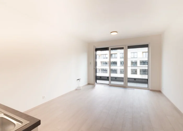 Pronájem bytu 1+kk 32 m², Praha - Hloubětín