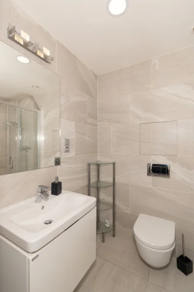 Pronájem bytu 2+kk 55 m², Praha