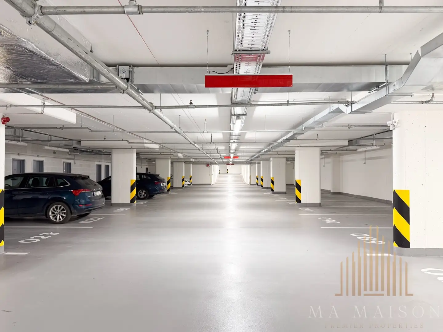 Pronájem garážového stání 13 m², Praha - Hloubětín