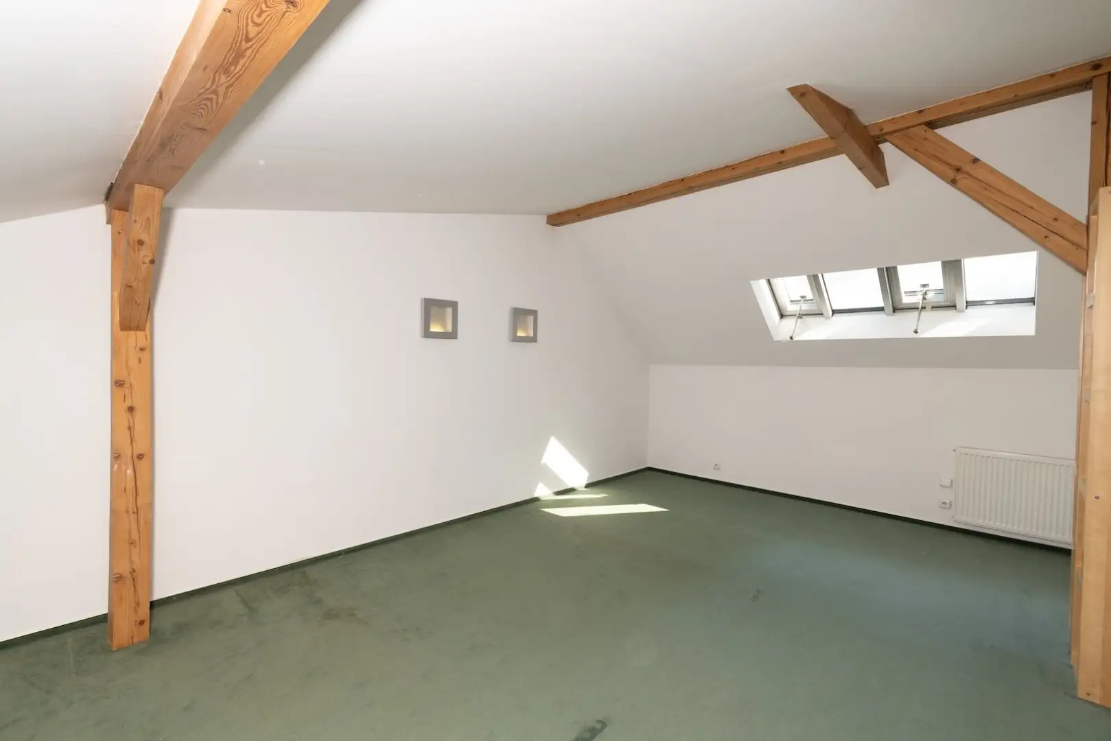 Pronájem mezonetového bytu 2+kk, 103m², zařízený, Pod Vilami, Praha 4 - Nusle
