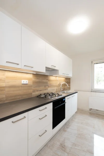 Pronájem bytu 3+1 71 m², Praha - Záběhlice