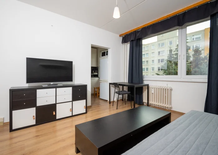Pronájem bytu 1+kk o velikosti 33 m² v lokalitě Praha - Modřany