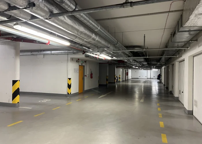 Pronájem garážové stání, 15 m² - Praha - Libeň