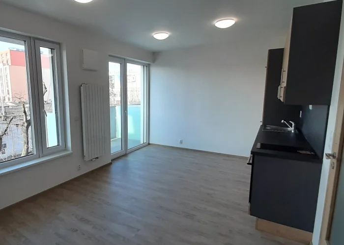 Pronájem moderního bytu 1+kk, 33 m2 + balkon,  Praha 7 - Holešovice