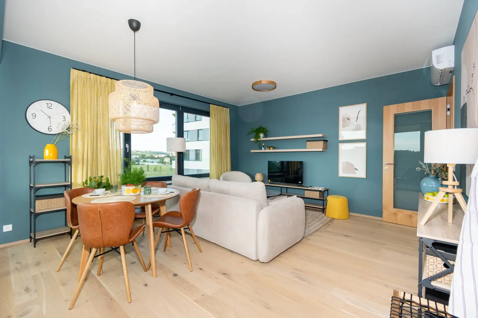 Pronájem byty 2+kk, 58 m² - Praha - Karlín
