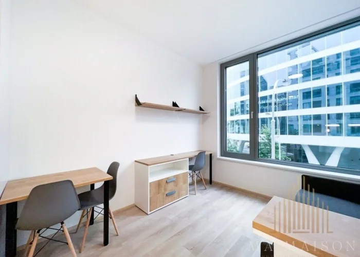 Pronájem bytu 1+kk 20 m², Praha - Smíchov