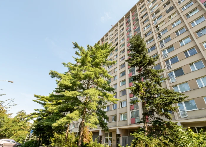 Pronájem bytu 2+kk, 45 m² - Praha - Kobylisy