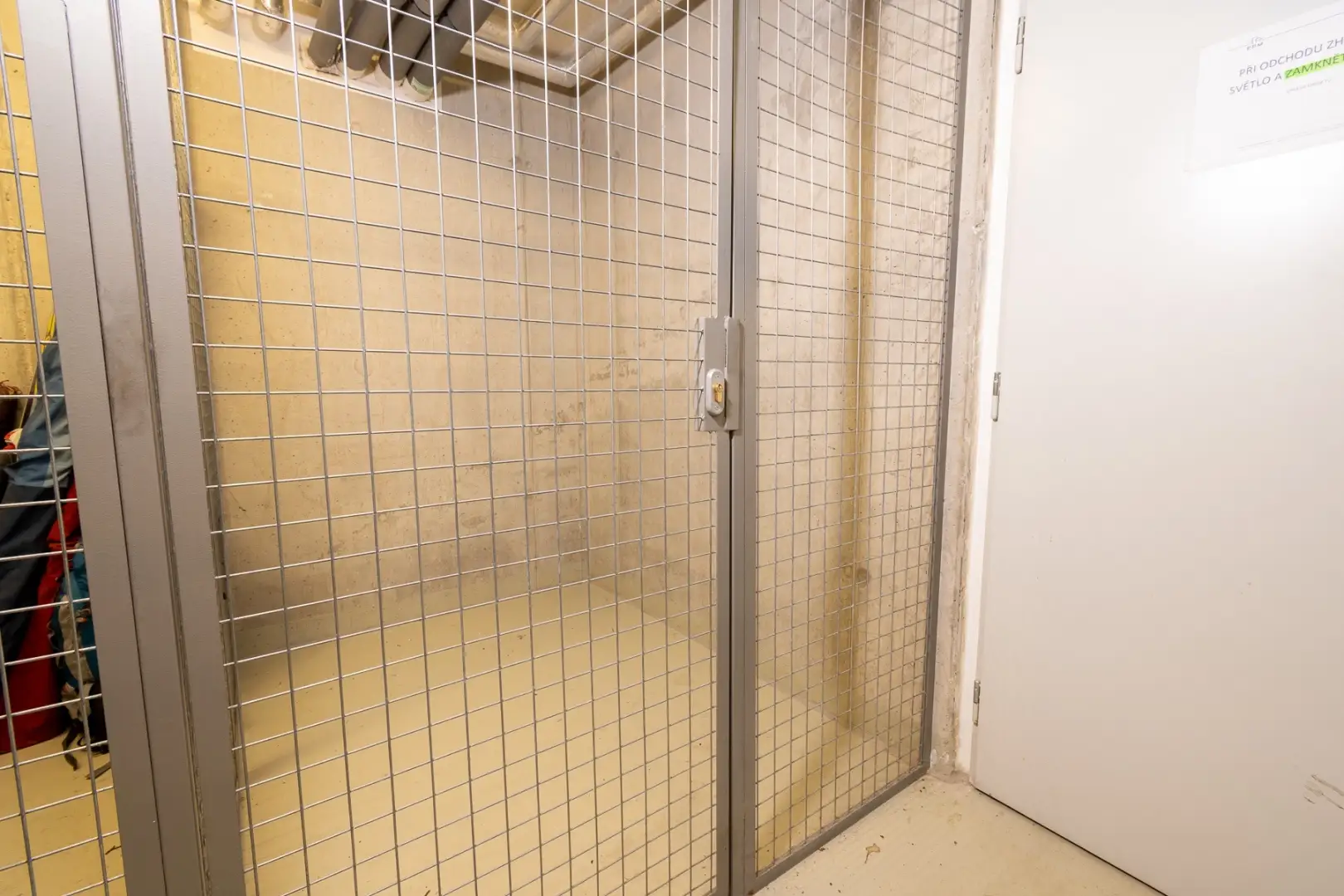 Pronájem bytu 1+kk 32m² - Praha - Hlubočepy