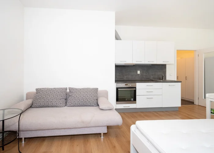 Pronájem byty 1+kk, 33 m² - Praha - Hlubočepy
