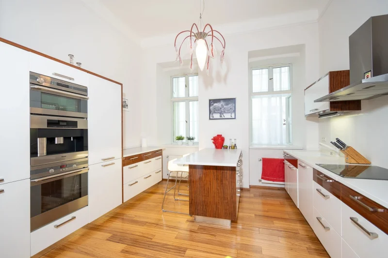 Pronájem bytu 3+kk 137 m2, terasou 15 m2, Haštalská, Praha 1- Staré Město