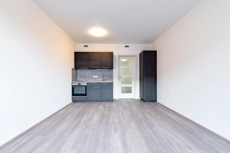 Pronájem bytu 1+kk 29m² - Praha - Třebonice