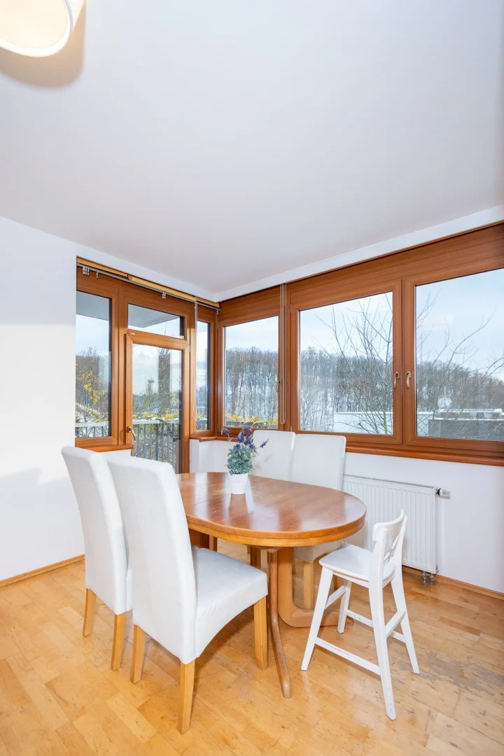 Pronájem bytu 3+kk, 93 m², Praha Smíchov