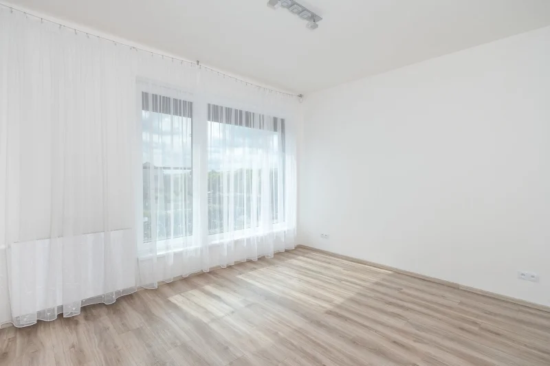 Pronájem rodinného domu se zahradou Praha Březiněves