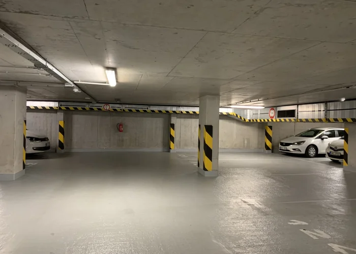 Pronájem garážové stání, 15 m² - Praha - Smíchov