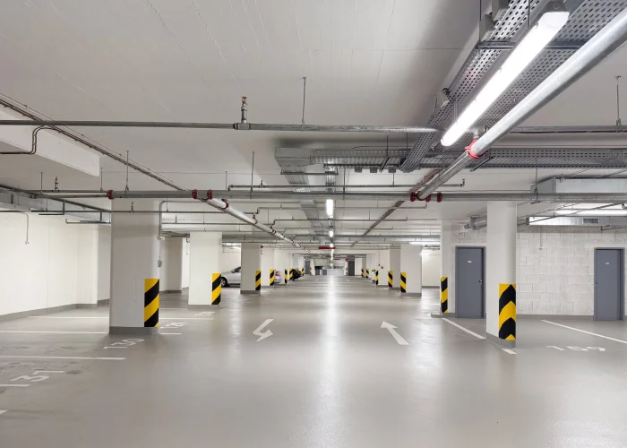 Pronájem garážového stání, 15 m² - Praha - Hloubětín