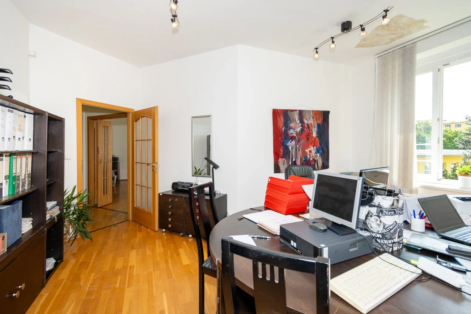Pronájem kanceláře, 200 m² - Praha - Vršovice