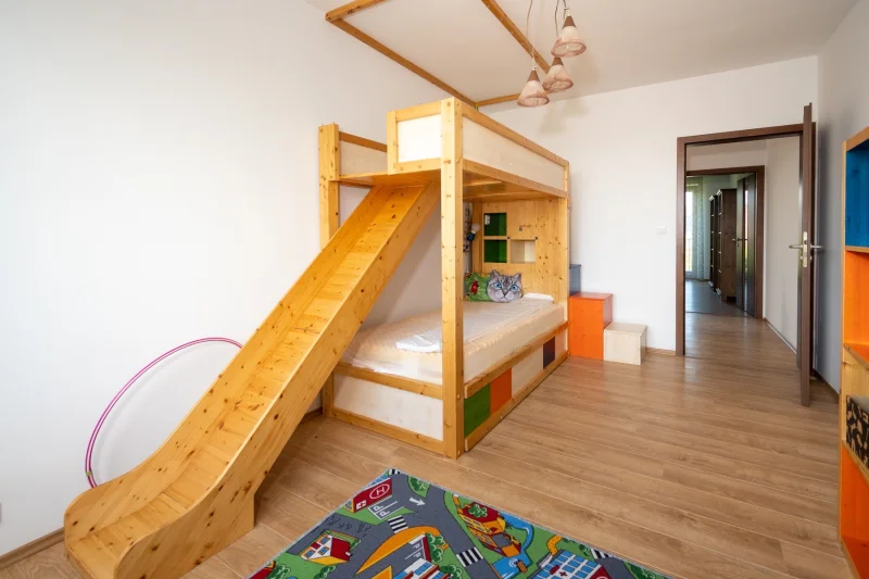 Pronájem rodinného domu, ulice Červená Skála, Husinec - Řež