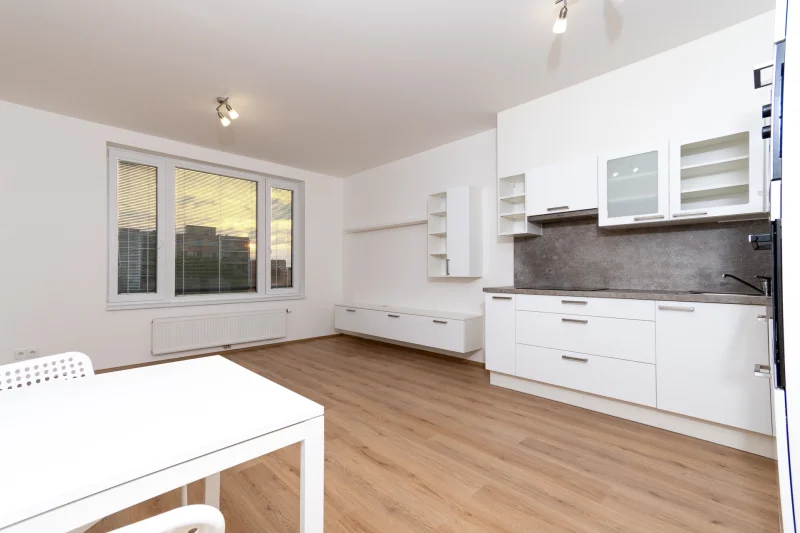 Pronájem bytu 1+kk 34,3m² - Praha 9 Letňany