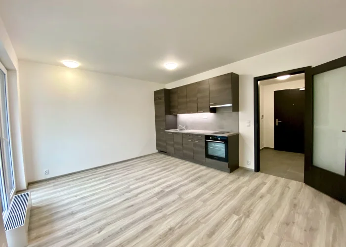 Pronájem nového bytu 1+kk/B, 33m2, nezařízený, Praha 7 - Holešovice