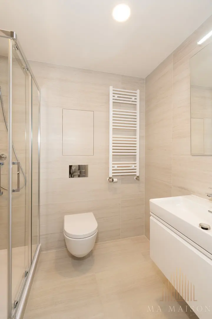 Pronájem bytu 1+kk 34 m², Praha - Vysočany