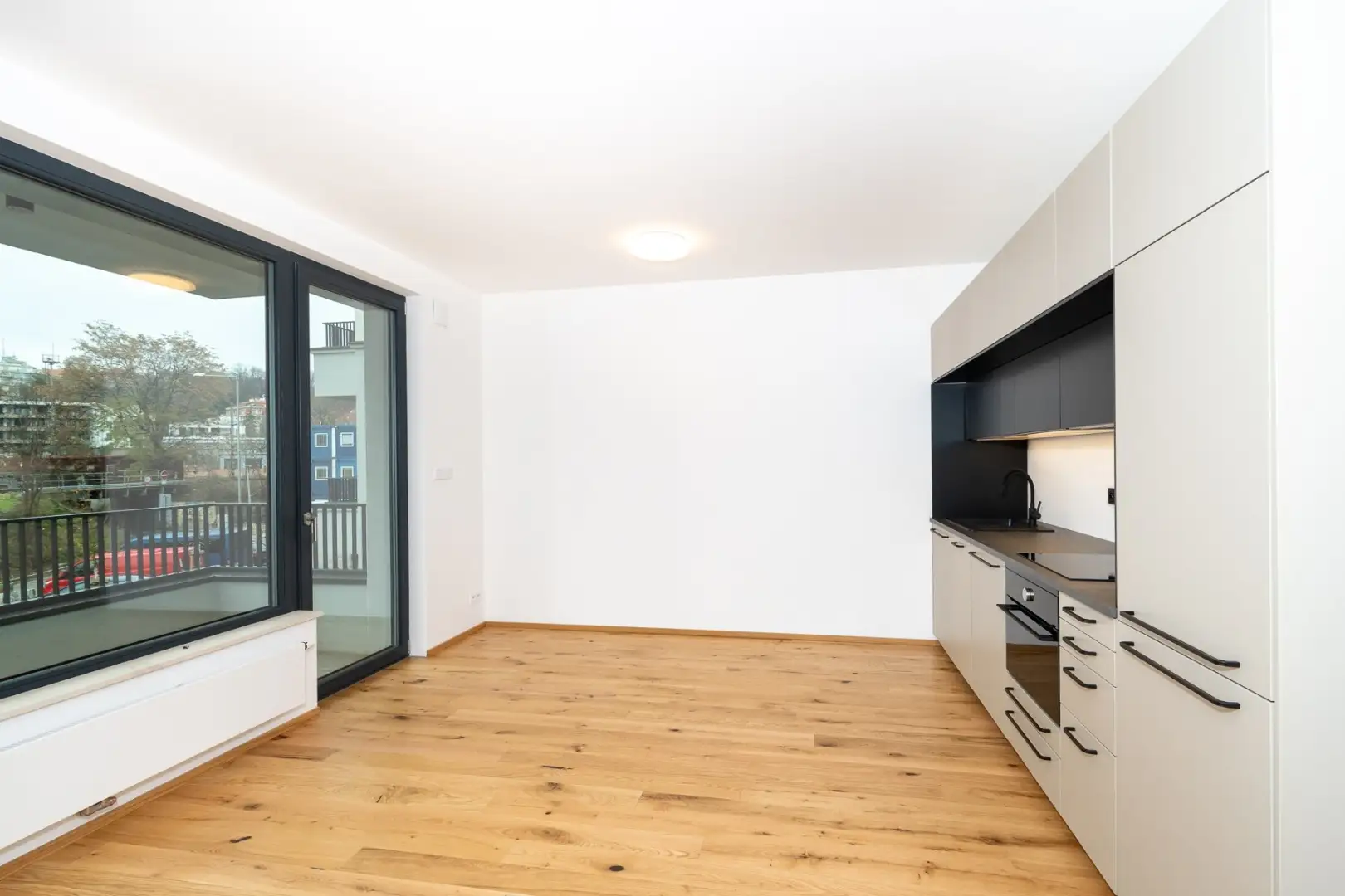 Pronájem bytu 2+kk, 40 m² - Praha - Nusle