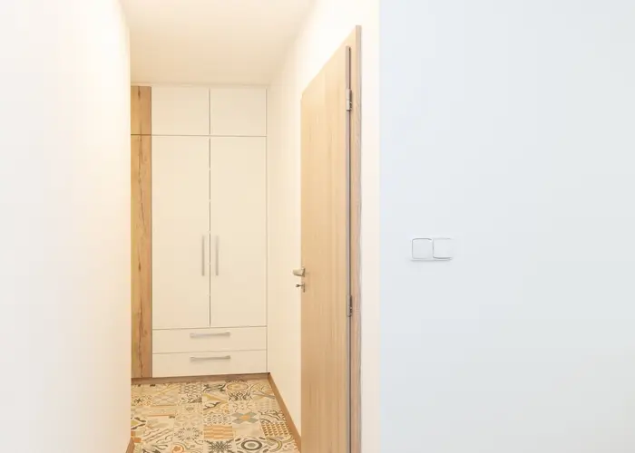 Pronájem bytu 2+kk 57 m², Praha - Hloubětín