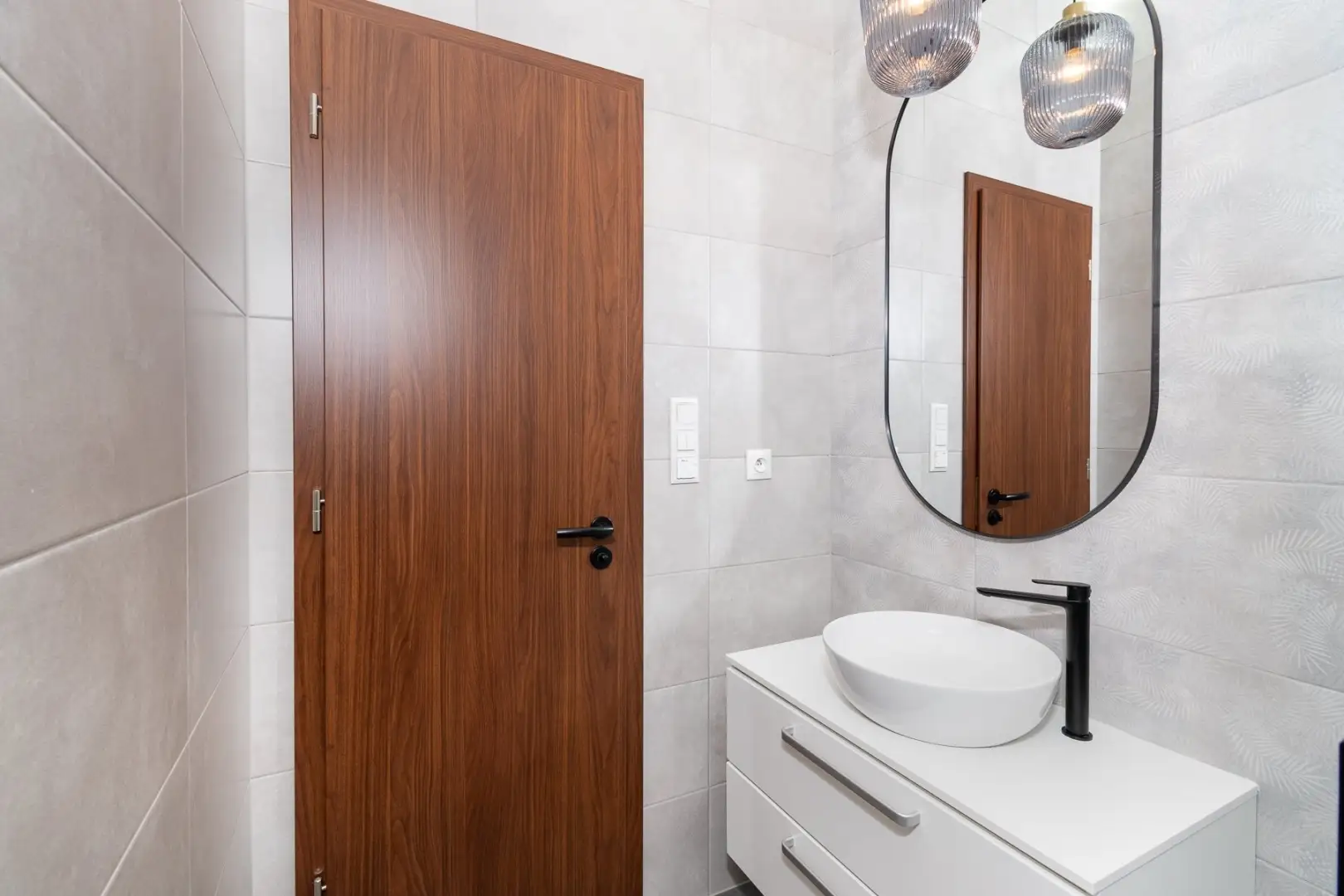 Pronájem bytu 2+kk, 47 m² - Praha - Košíře