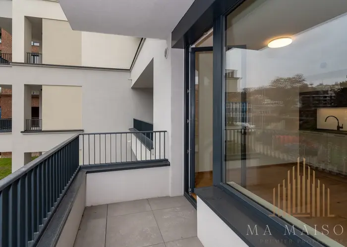 Pronájem bytu 2+kk/B, 40 m², nezařízený, Praha 4 - Nusle