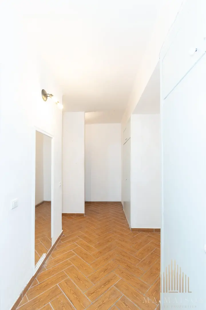Pronájem bytu 1+1 50 m², Praha - Prosek