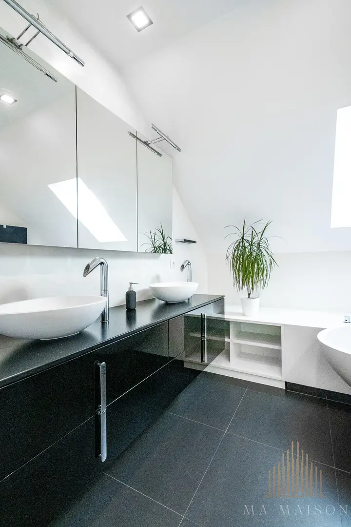 Pronájem bytu 3+kk, 95 m² - Praha - Žižkov